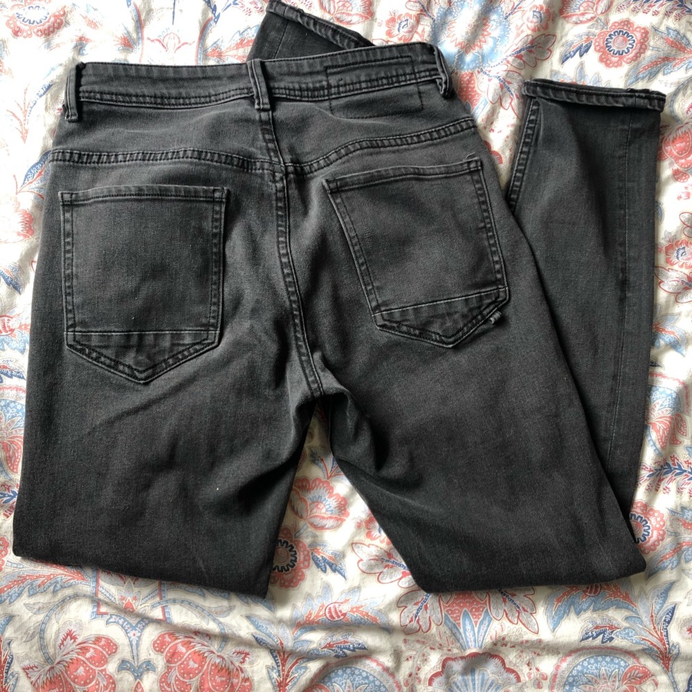 High waisted skinny jeans